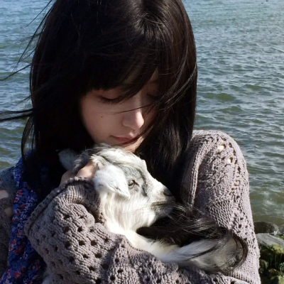 星光落在他掌心